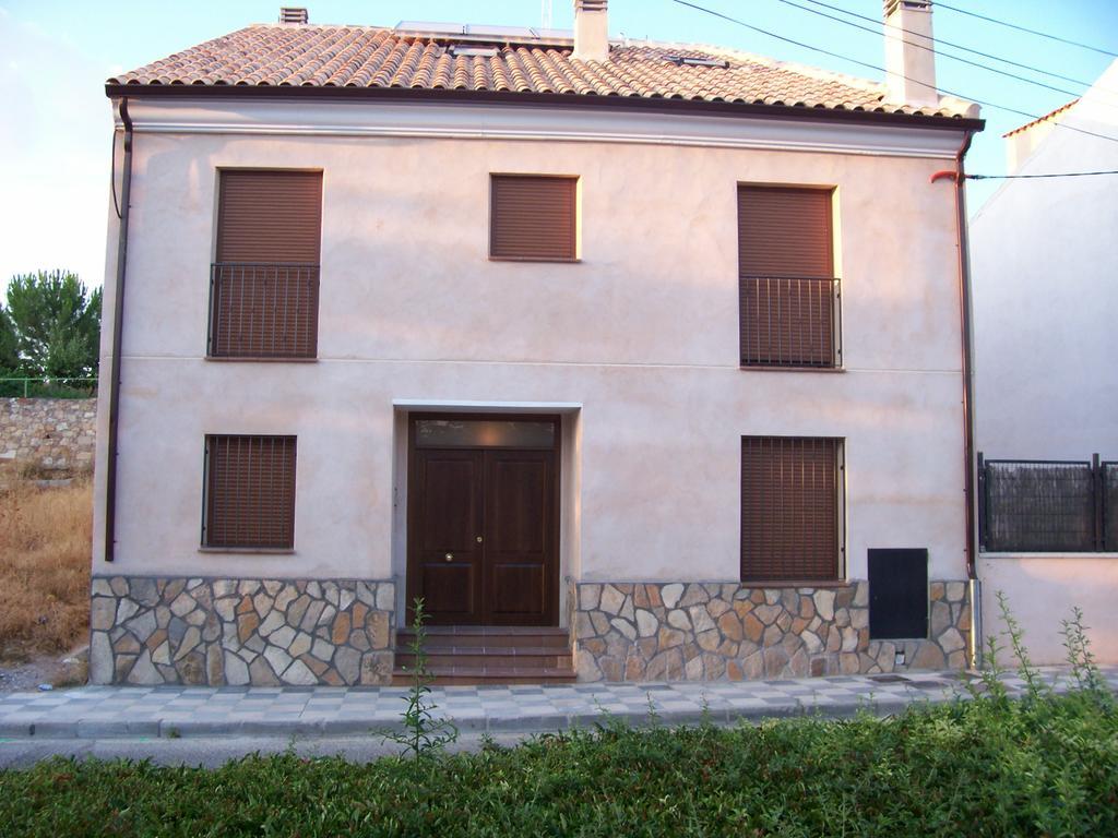 Apartamentos Rurales Romero Nohales Buitenkant foto